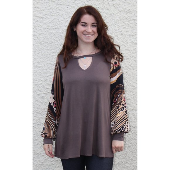 Promesa Striped & Leopard Keyhole Top - Picture 4 of 5